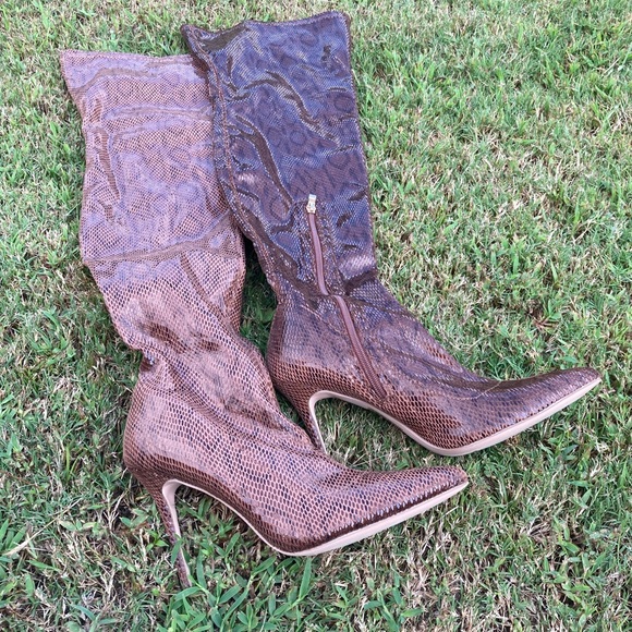 Snake pattern boots - Picture 4 of 7